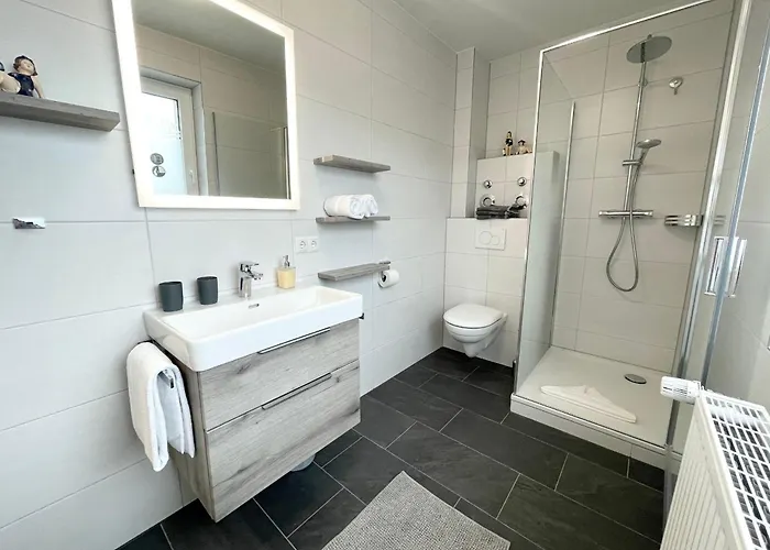 Haus-wernerwald-fewo-6 アパート *